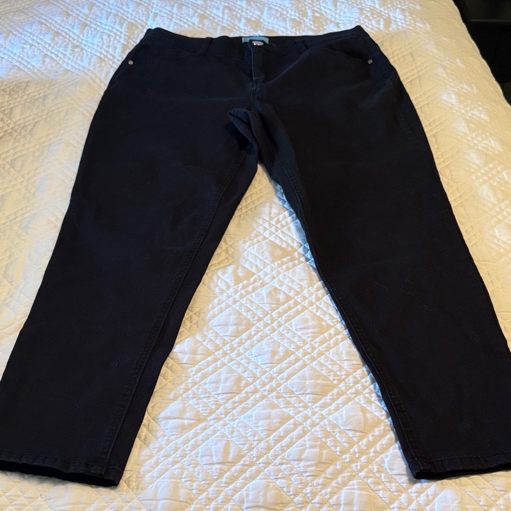 Draper James Black RSVP Black Pants 14 - Picture 2 of 5